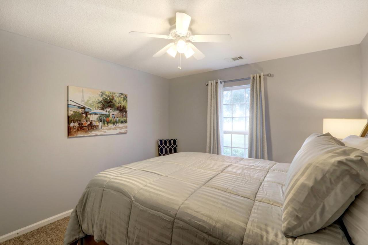 Pooler Travelers Retreat Vi - Entire House - Savannah